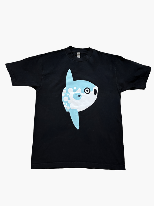 Mola mola shirt