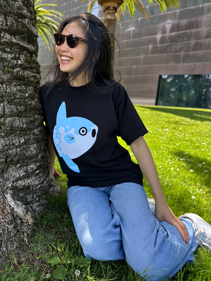 Mola mola shirt