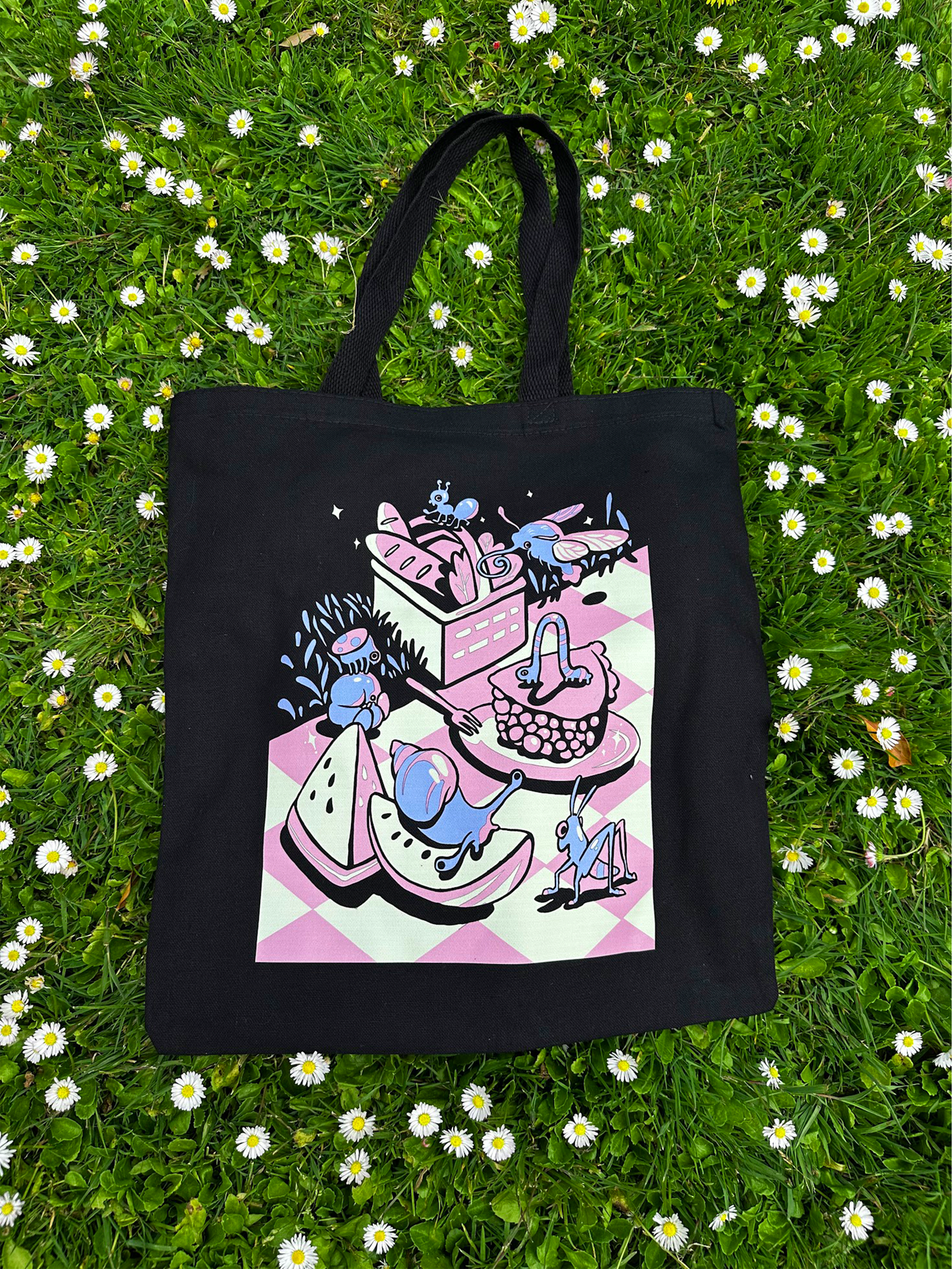 Midnight picnic tote
