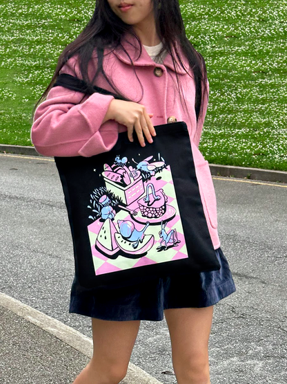 Midnight picnic tote